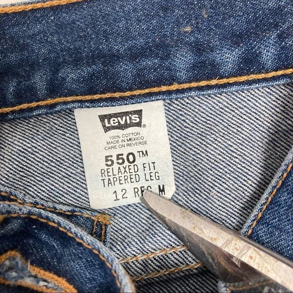 LEVI STRAUSS Vintage 550 Relaxed Fit Jeans Blue Size 12 Regular High Rise 12” - Picture 8 of 8